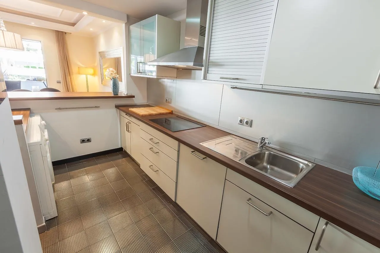 Apartment Puerto Banus Getaway Giant Heated Pool And Gym Spain