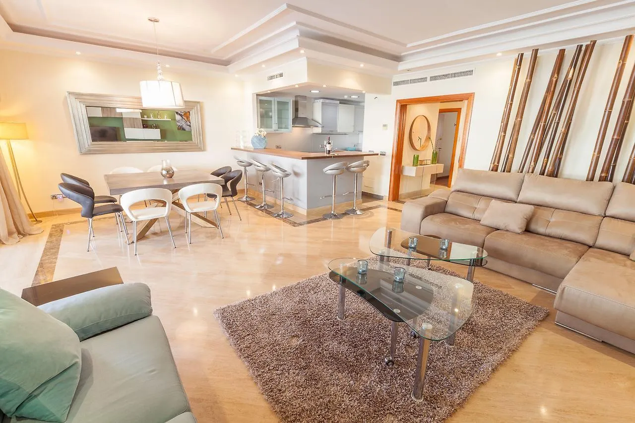 Apartment Puerto Banus Getaway Giant Heated Pool And Gym