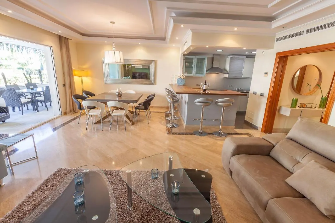 Puerto Banus Getaway Giant Heated Pool And Gym Marbella