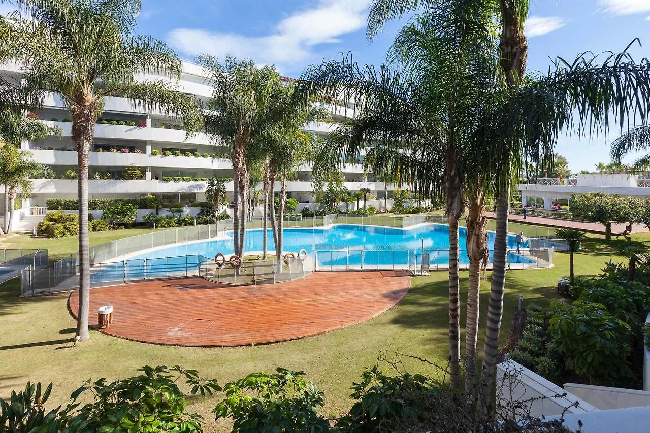Puerto Banus Getaway Giant Heated Pool And Gym شقة ماربيا