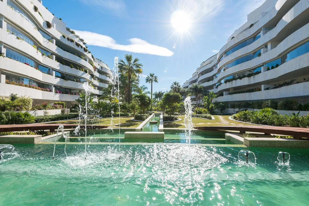 Puerto Banus Getaway Giant Heated Pool And Gym شقة